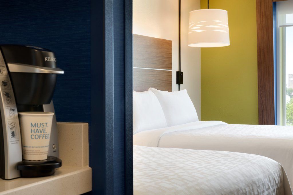 Holiday Inn Express & Suites Farmville By Ihg Exterior foto